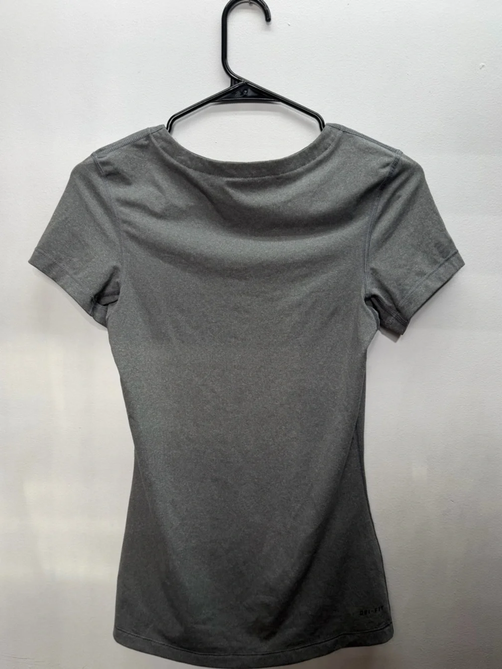 Nike Women’s Gray V-Neck Athletic Tee